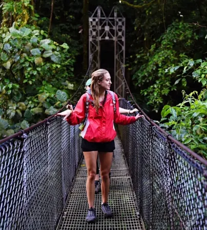La Fortuna Arenal Volcano Tour